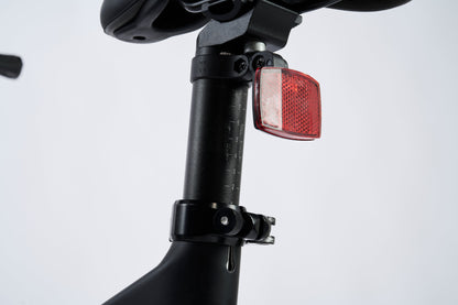 AINOHOT AS6  ブラック 小型電動アシスト付き自転車  テールライトの詳細画像