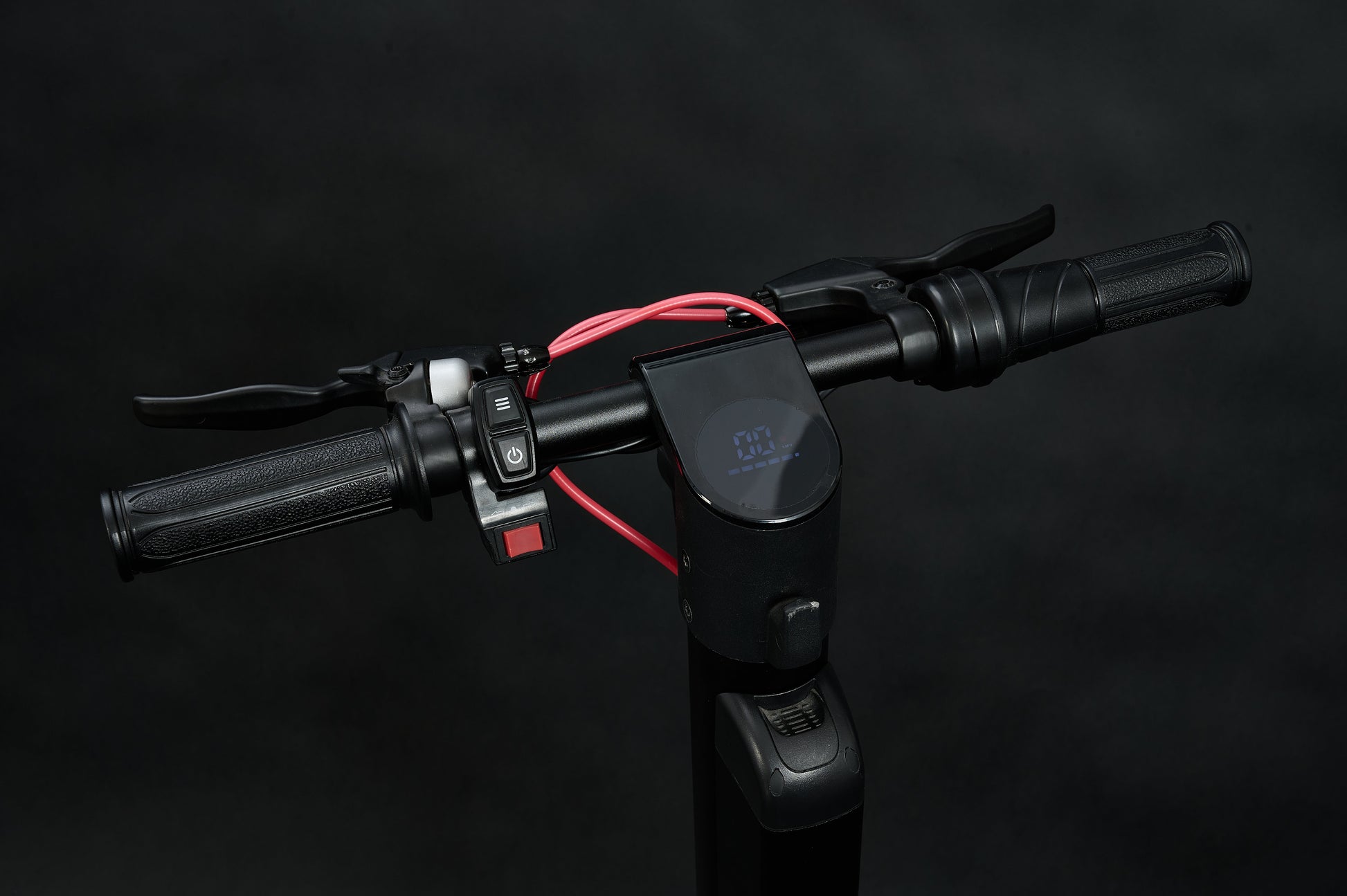 AINOHOT S07 漆黒 特定小型原動機付自転車  電気自動車のフロントLCDスクリーン